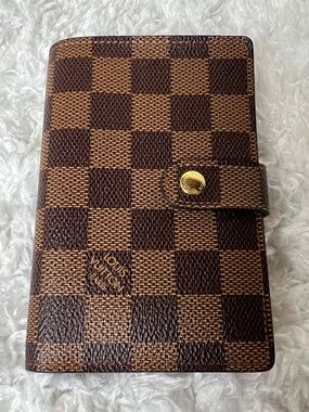 Louis Vuitton Damier Ebene Kisslock Wallet